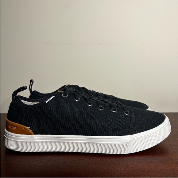 Outfit Bundle | BR Sweater, Smartwool Socks & Thermals, Boxers & CK Jeans - Picture 8 of 16